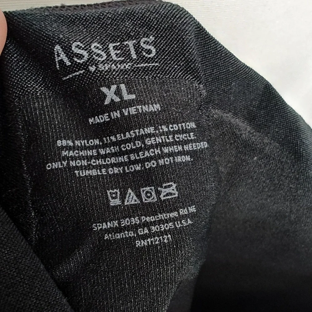 Assets by‎ Spanx Black Full Body Slimming Bodysuit Tank Style Shorts Style XL